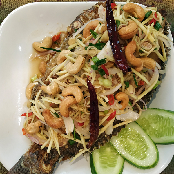 Fried Fish With Green Mango